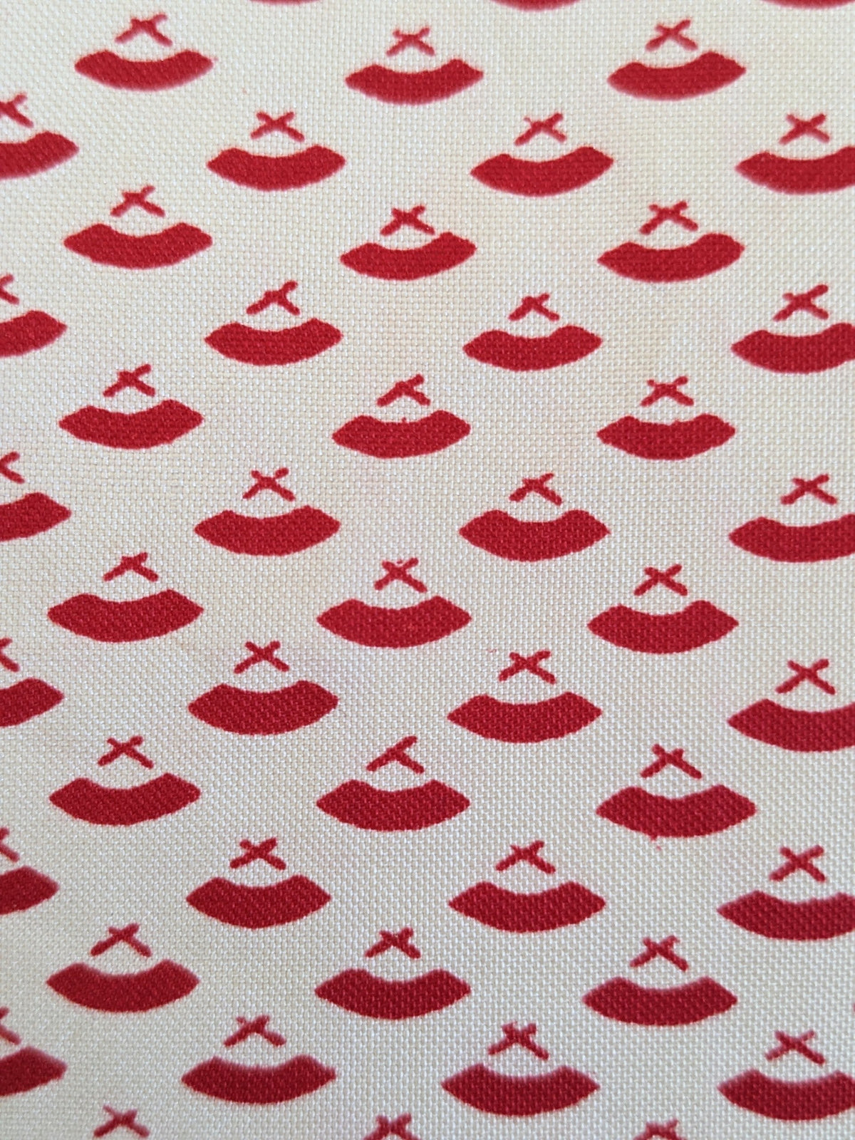 Red Japanese fans glasses case