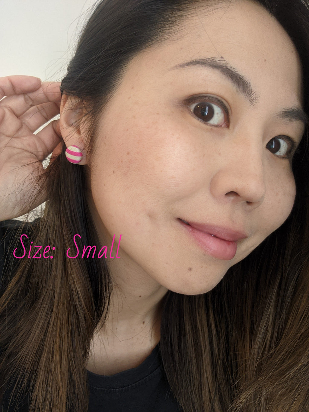 Shibori Button Earring - black and white
